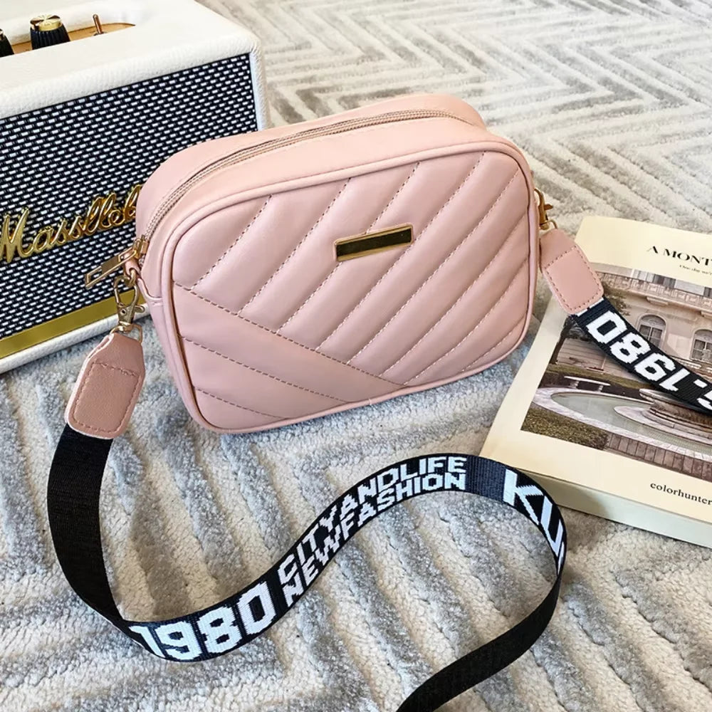 Bolso Crossbody Compacto Acolchado | Diseño Urbano