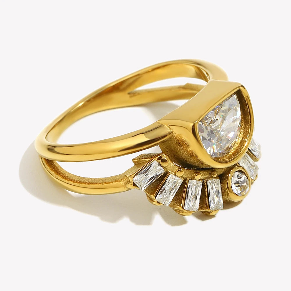 Anillo Doble Halo Art Déco | Acero Inoxidable y Baño de Oro 18K